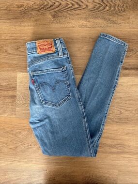 Levi's High-Rise Light Blue Button-Fly Jeans